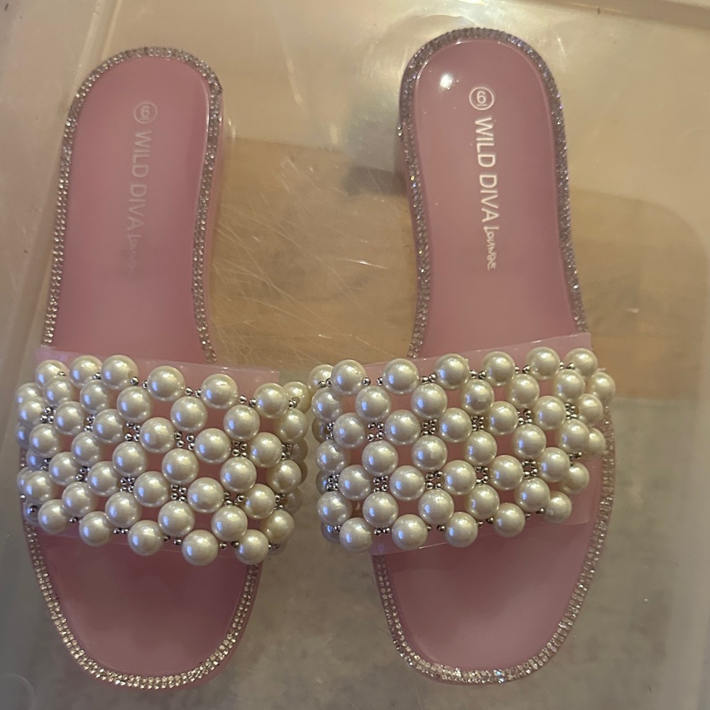 Wild Diva Pink Plastic Sandals with Pearl Accents